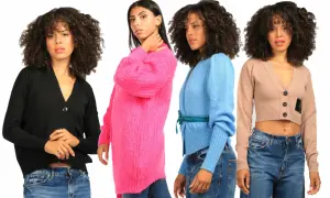 Quattro donne indossano cardigan colorati: nero, rosa acceso, azzurro e beige. Il cardigan lurex beige è corto e alla moda.