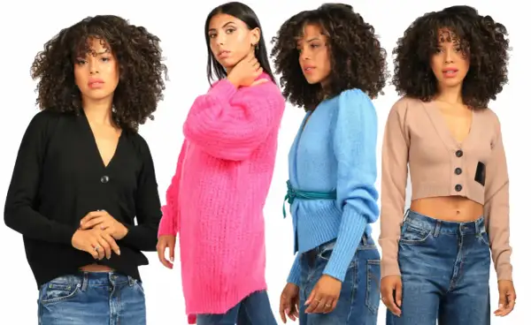 Quattro donne indossano cardigan colorati: nero, rosa acceso, azzurro e beige. Il cardigan lurex beige è corto e alla moda.